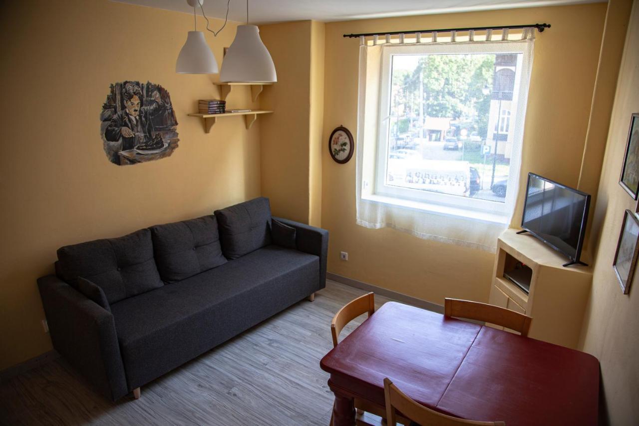 Apartamenty W Starym Kinie Swieradow-Zdroj Ngoại thất bức ảnh