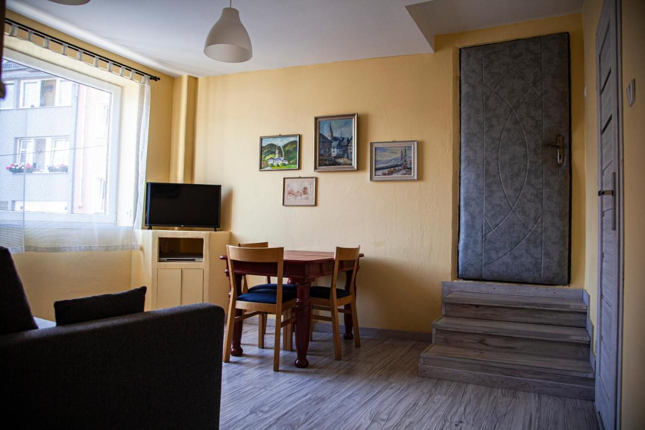 Apartamenty W Starym Kinie Swieradow-Zdroj Ngoại thất bức ảnh